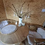 U Vlka Chalet Lnare