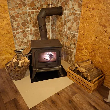 Σαλέ U Vlka Lnare