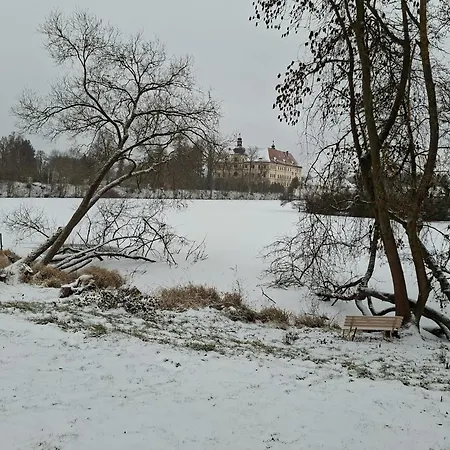 U Vlka Σαλέ Lnare